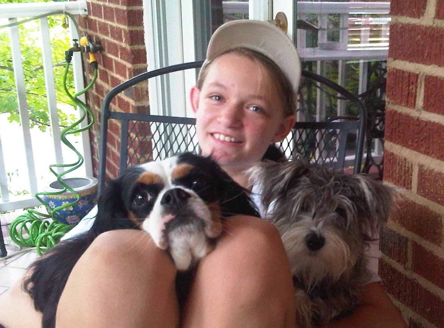 2014-09-01 Cate and dogs.jpg